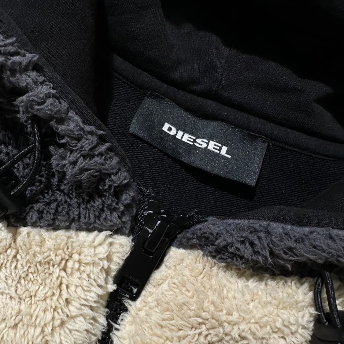 (매장판) 디젤 D로고 후리스 후드 자켓 상품이미지5