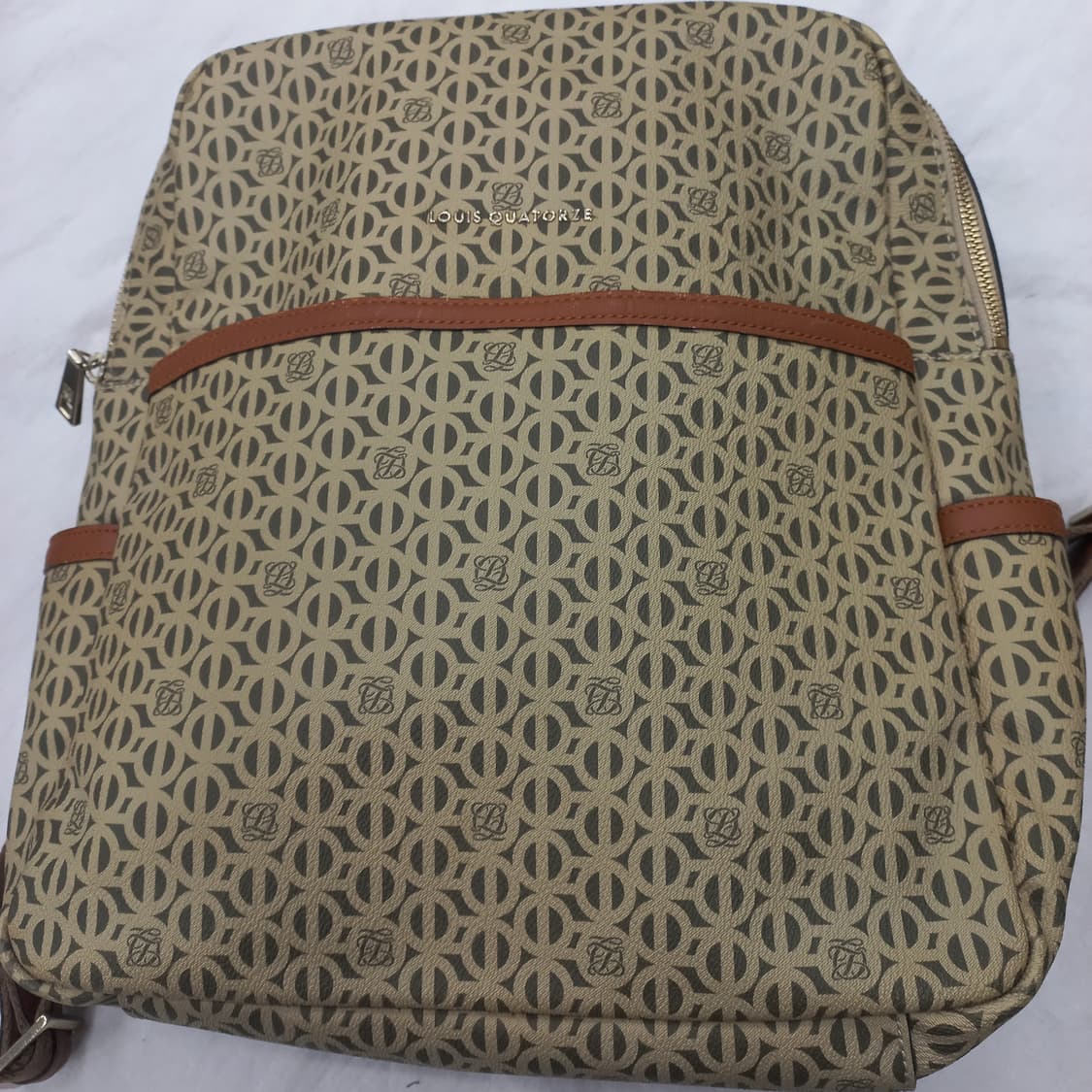 루이까또즈 모노그램 백팩 상품이미지1