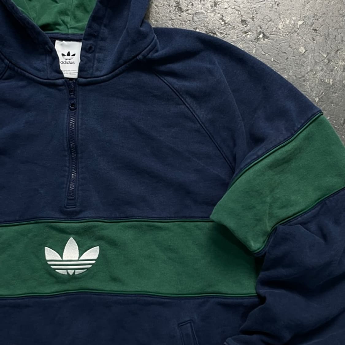 100 아디다스 하프집업 후드티 상품이미지2