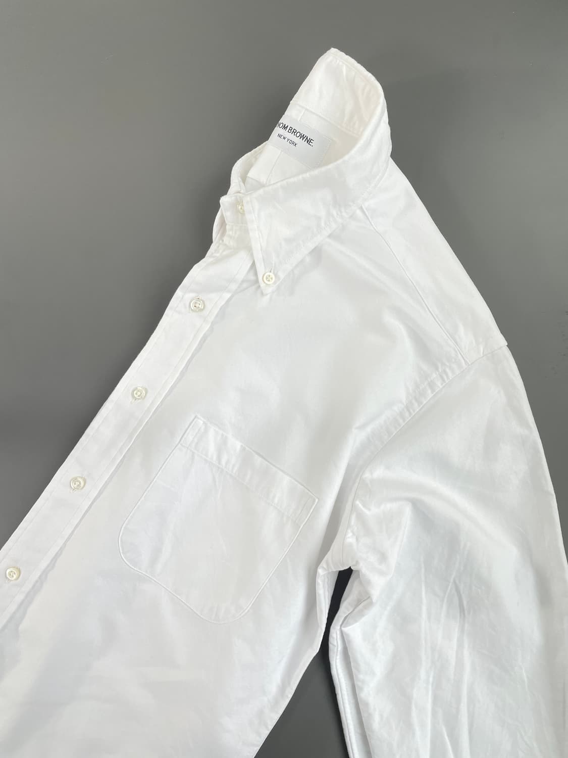 [3] 톰 브라운 클래식 옥스포드 히든 삼선 셔츠 상품이미지6