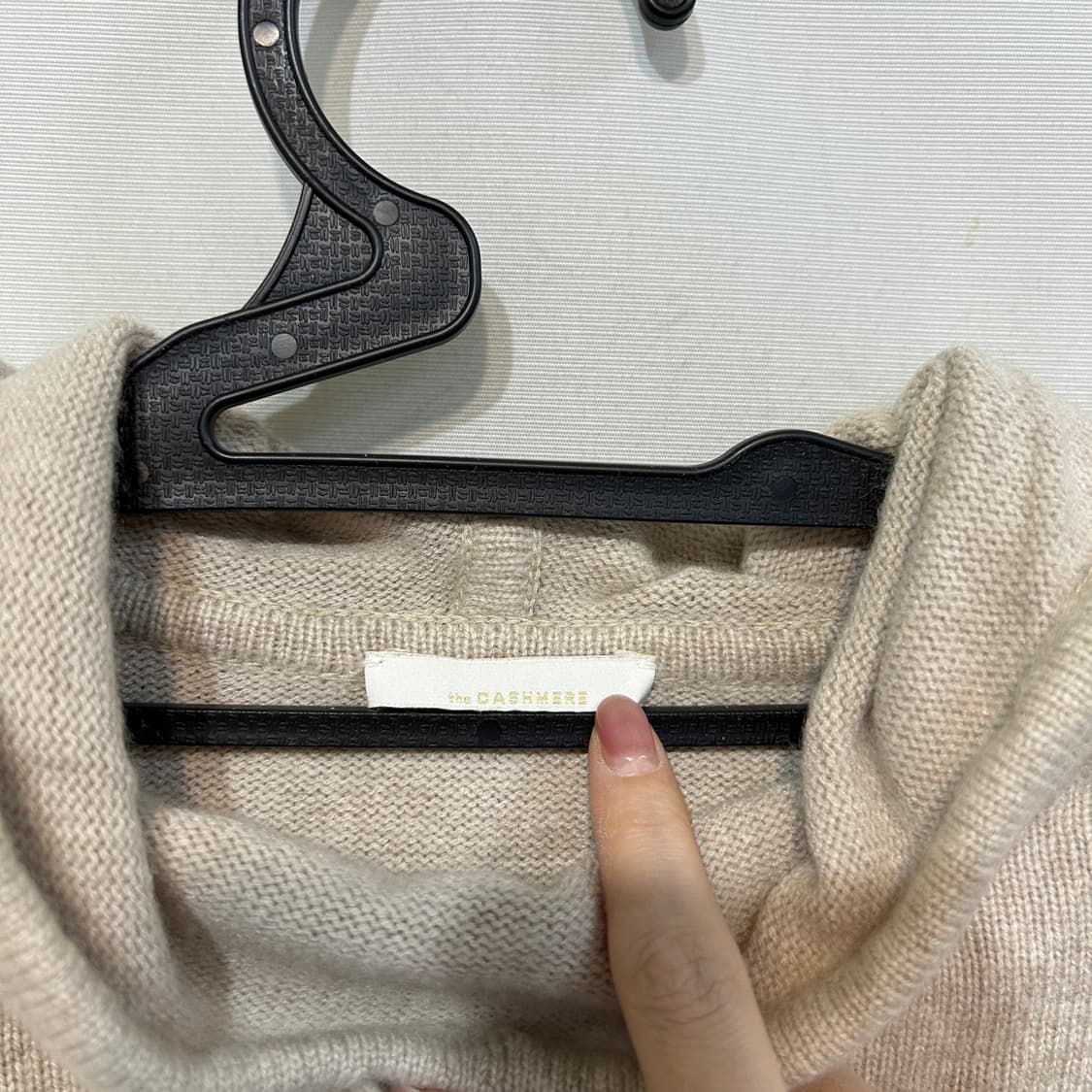 한섬 더캐시미어 2021 니트 후드 55 상품이미지2