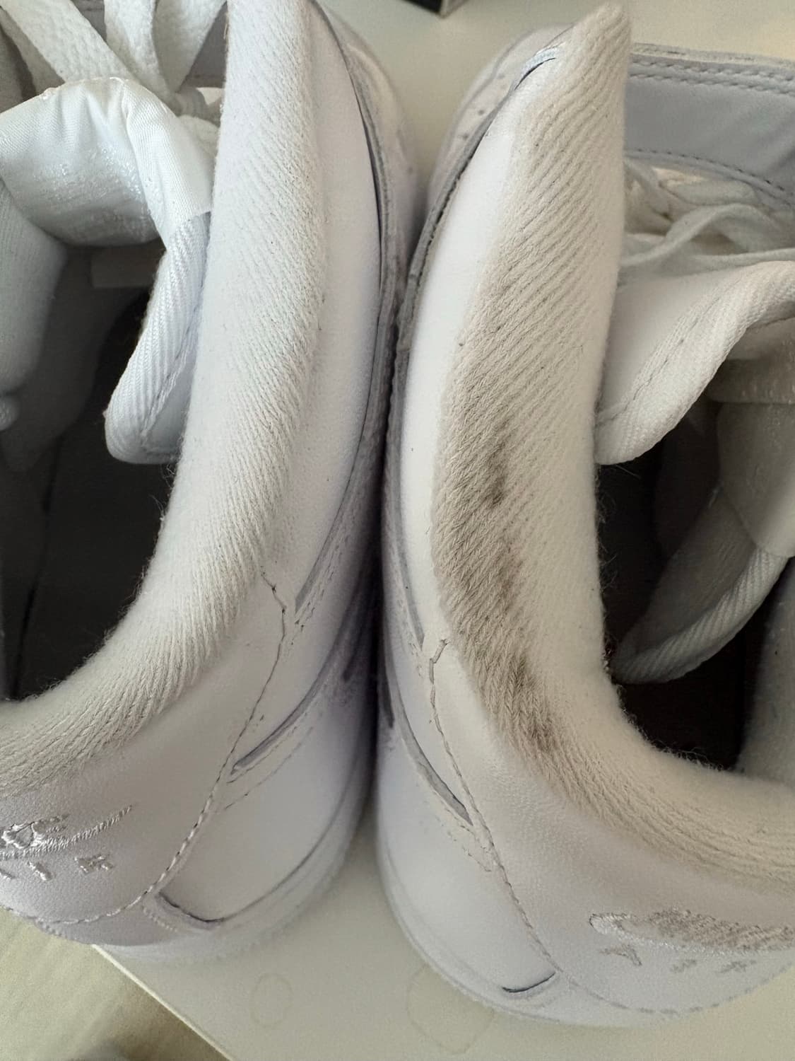 나이키 슈프림 에어포스1 미드 화이트 290 상품이미지4