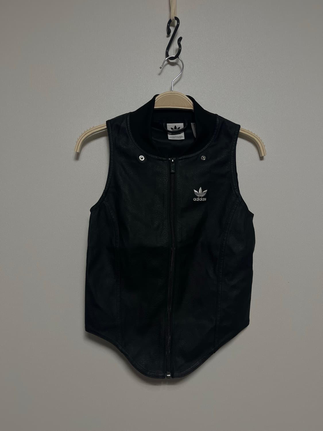 아디다스 가죽 크롭 트랙탑 uk4 상품이미지3