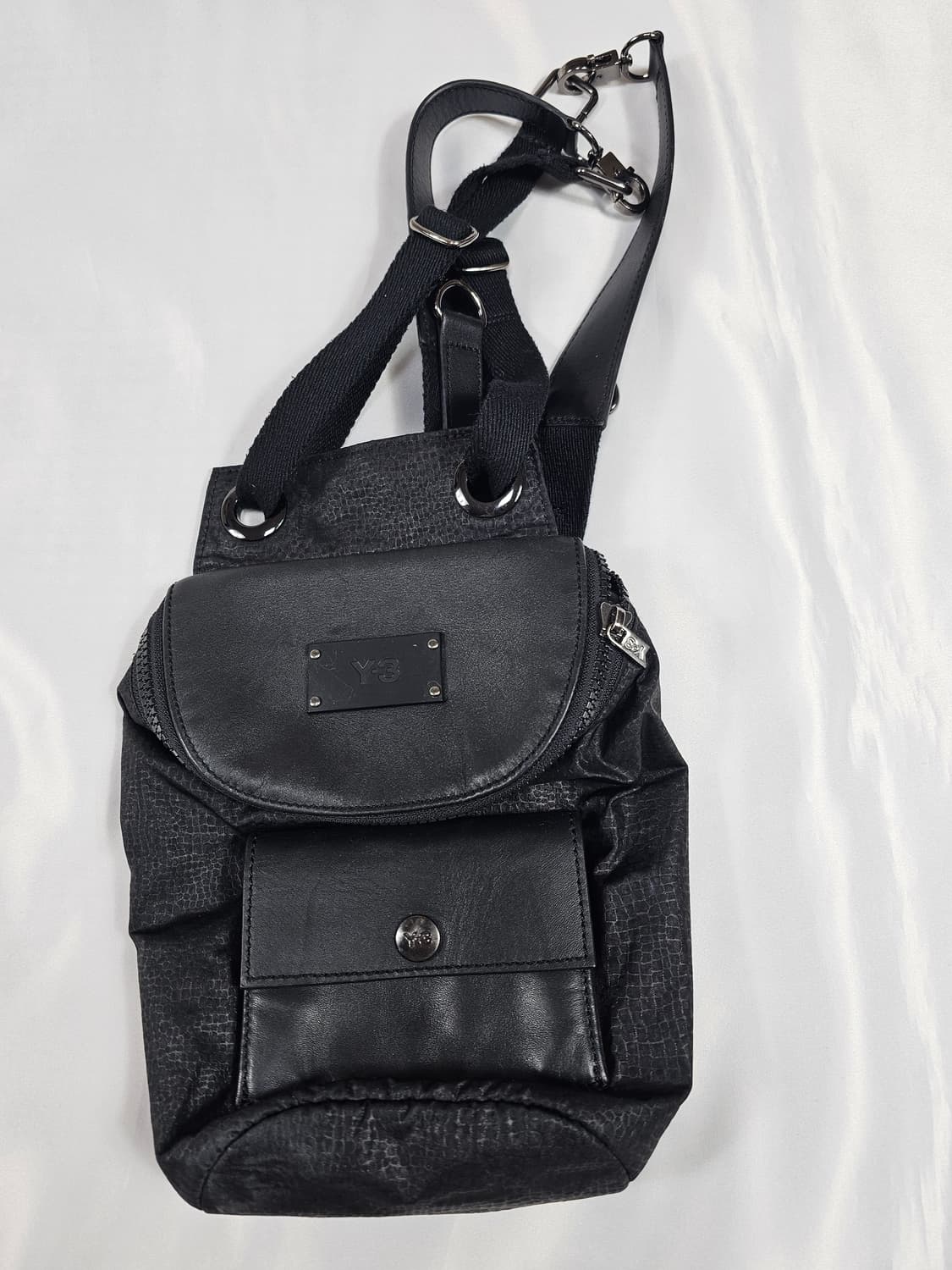 Y-3미니크로스백 상품이미지1