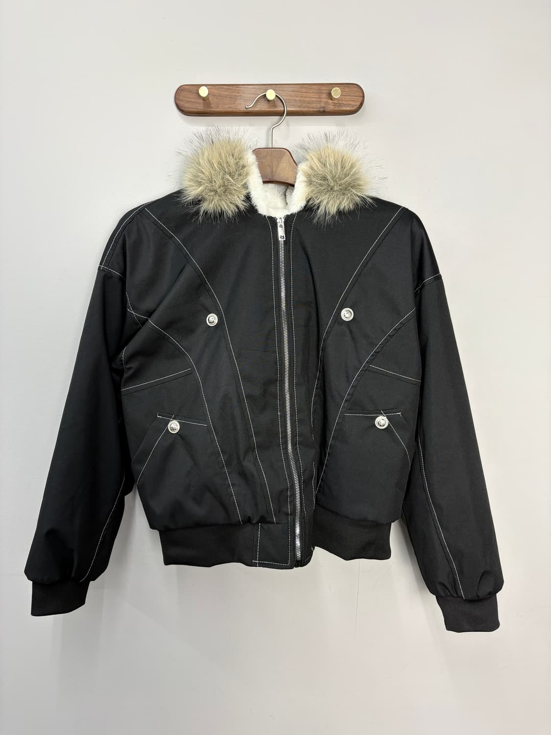 빈티지 절개 스티치 크롭 라쿤 점퍼 (퍼 탈부착 가능)A3528 상품이미지2