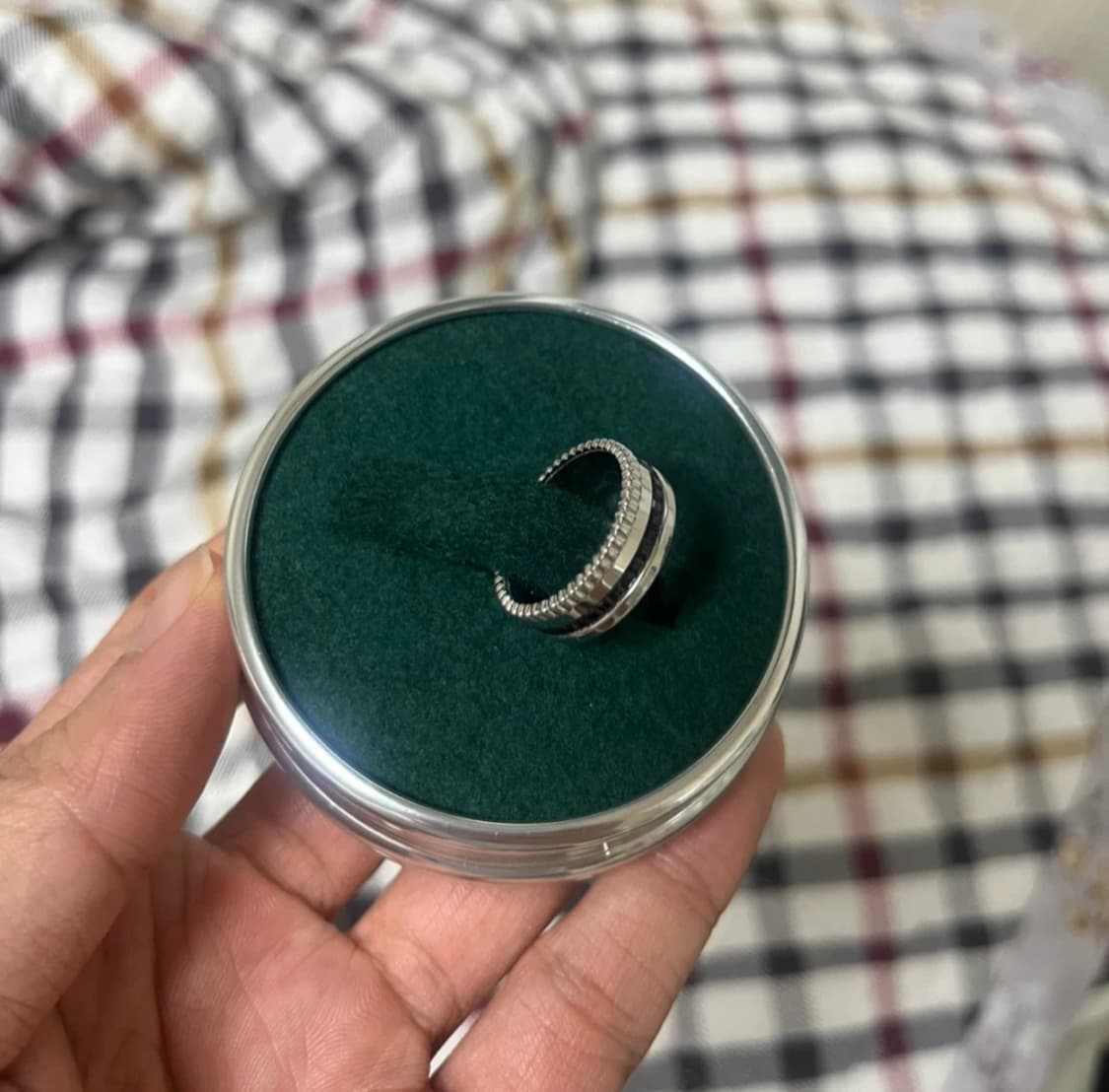 부쉐론 콰트로링 블랙에디션 화이트골드 상품이미지2