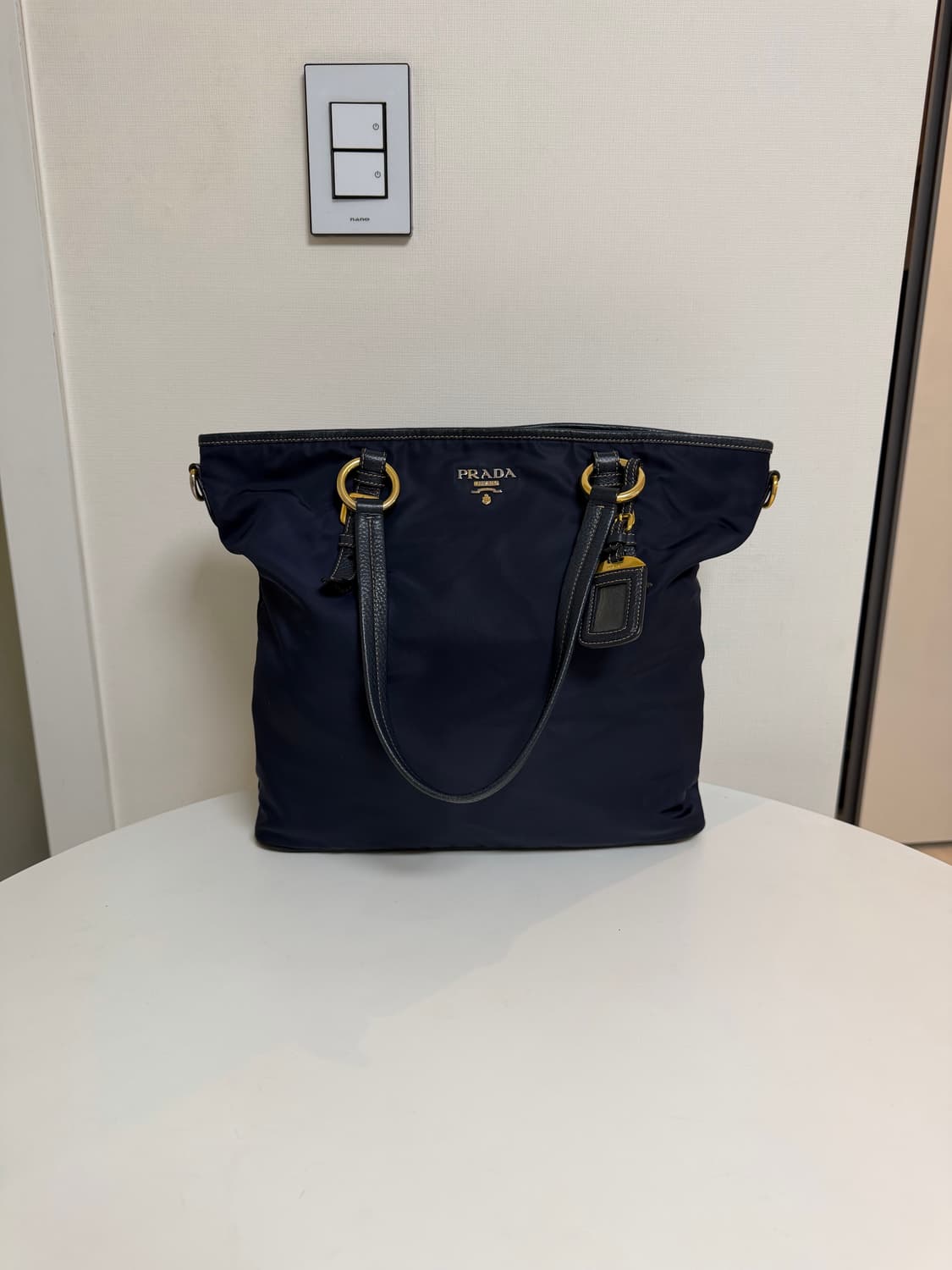 정품 프라다 포코노 숄더백 상품이미지1