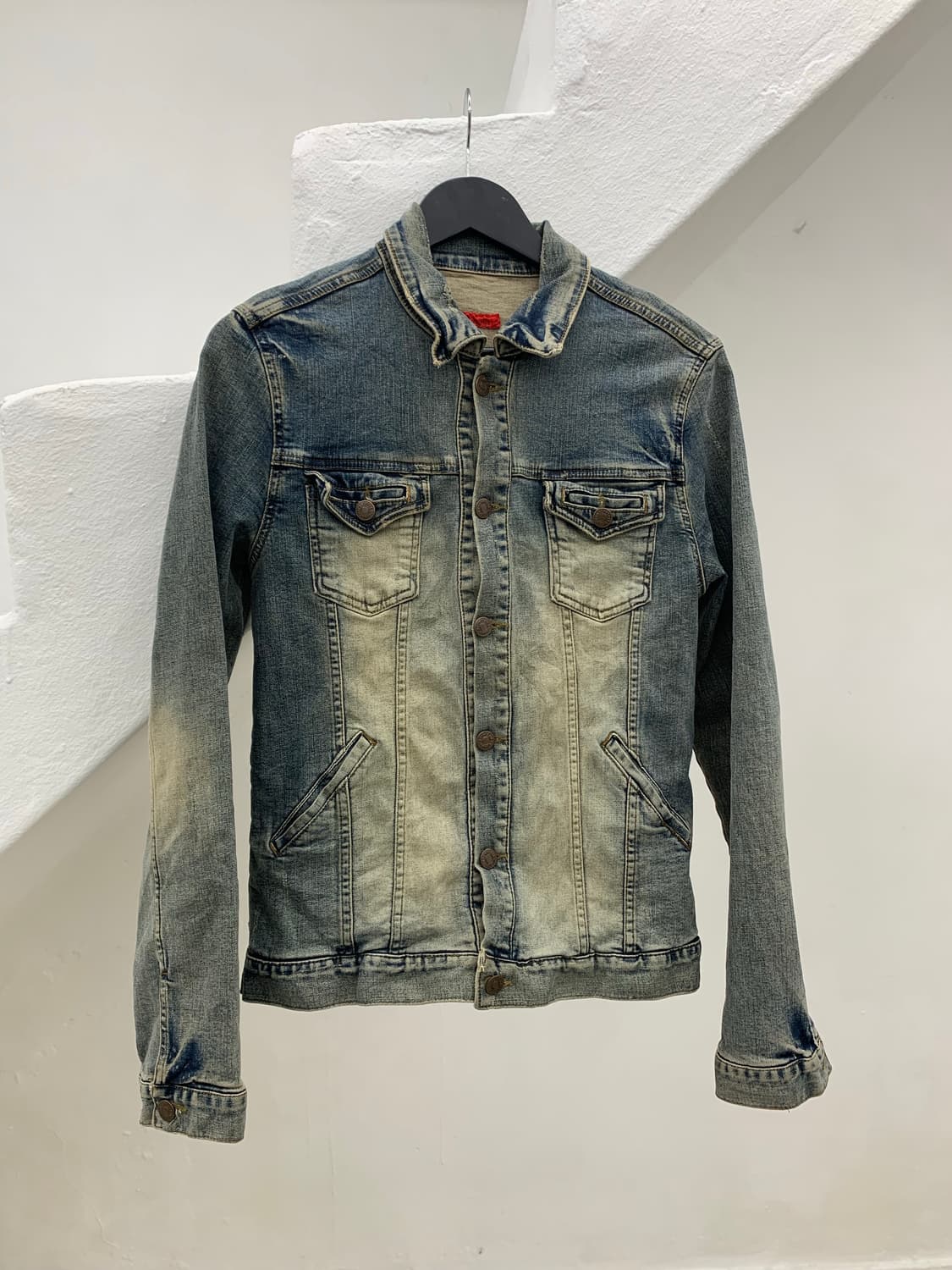 Sand washed denim jacket  상품이미지4