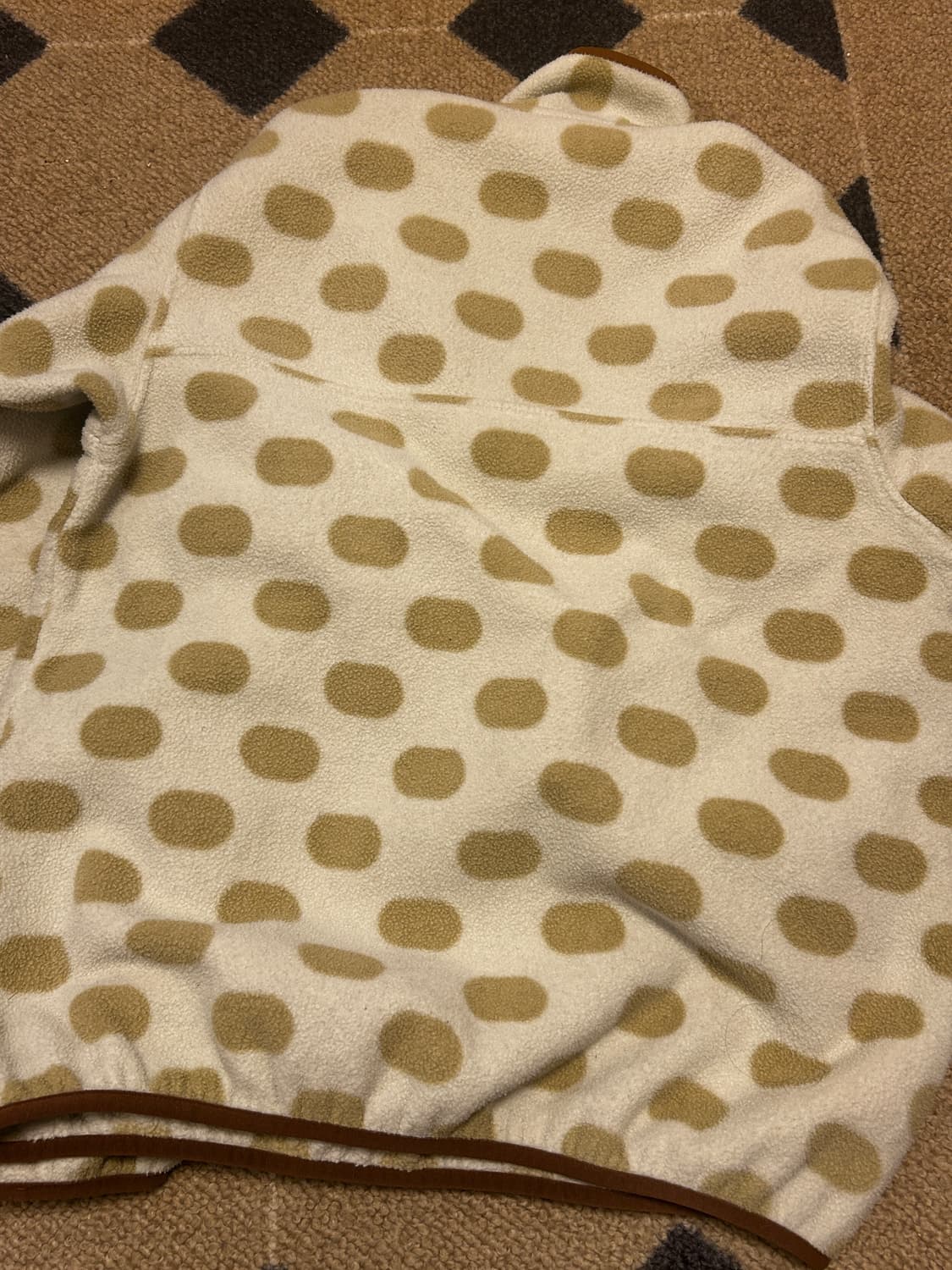 땡땡이 파티고니아 신칠라 상품이미지3