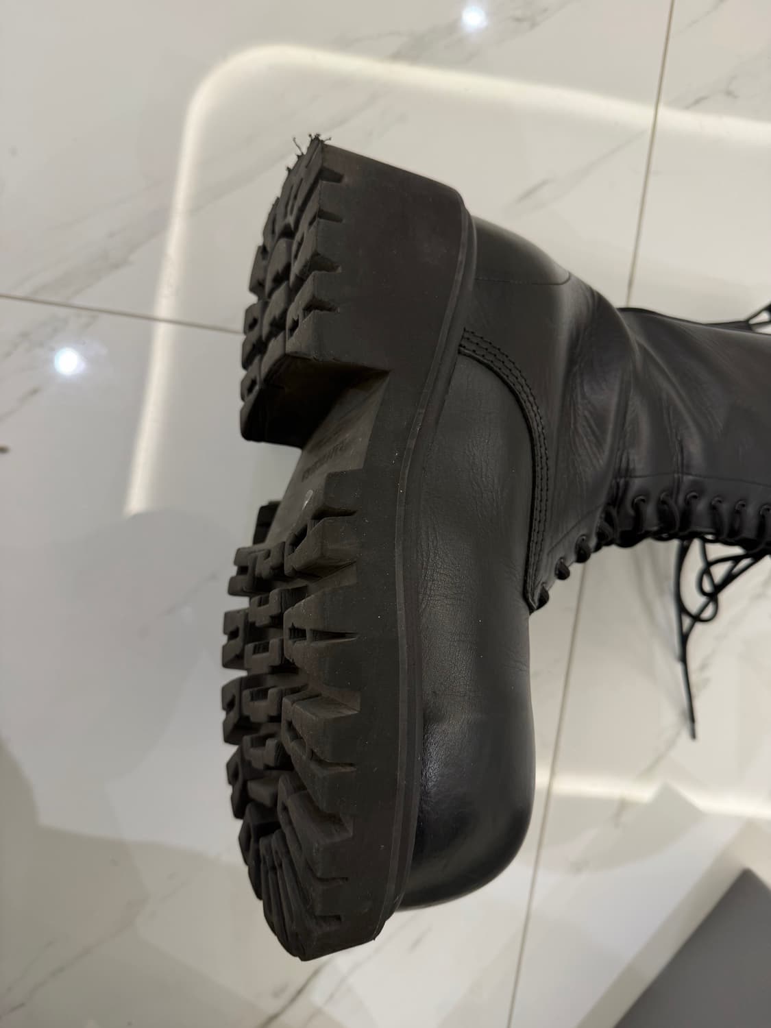 [43] 발렌시아가 스톰퍼 부티 레더 상품이미지5