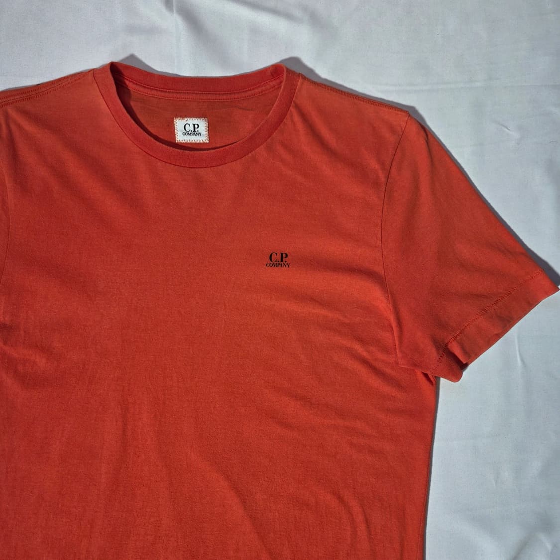 [95]CP 컴퍼니 고글 로고 오렌지 반팔 상품이미지4