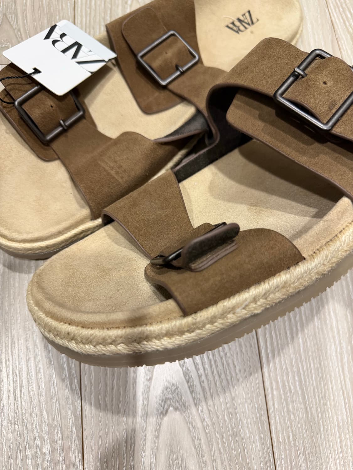 자라  스웨이드 레더 더블 스트랩 샌들 상품이미지6