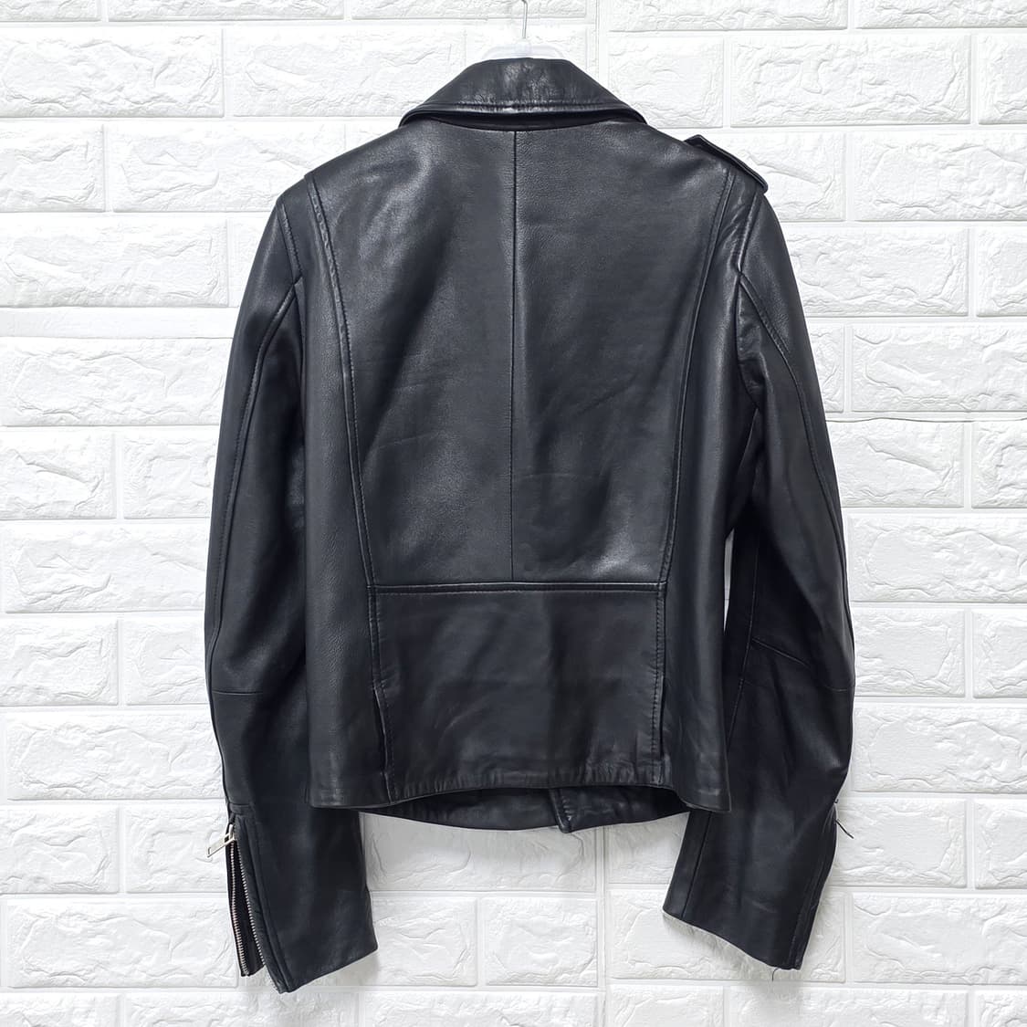 택포// 자라 여성 양가죽100 라이더 자켓 S 상품이미지4