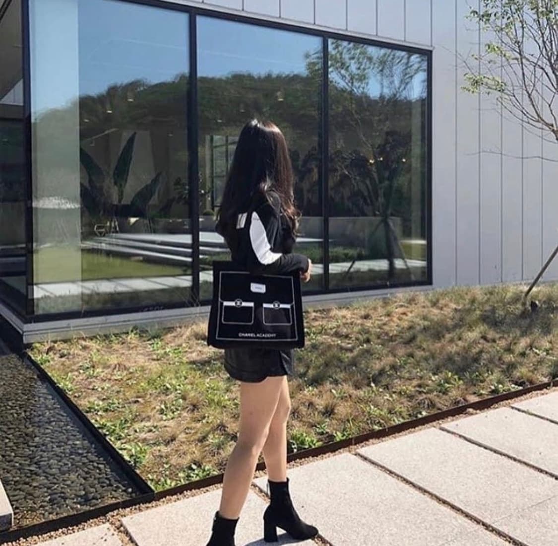 샤넬뷰티 아카데미 에코백 블랙 상품이미지4