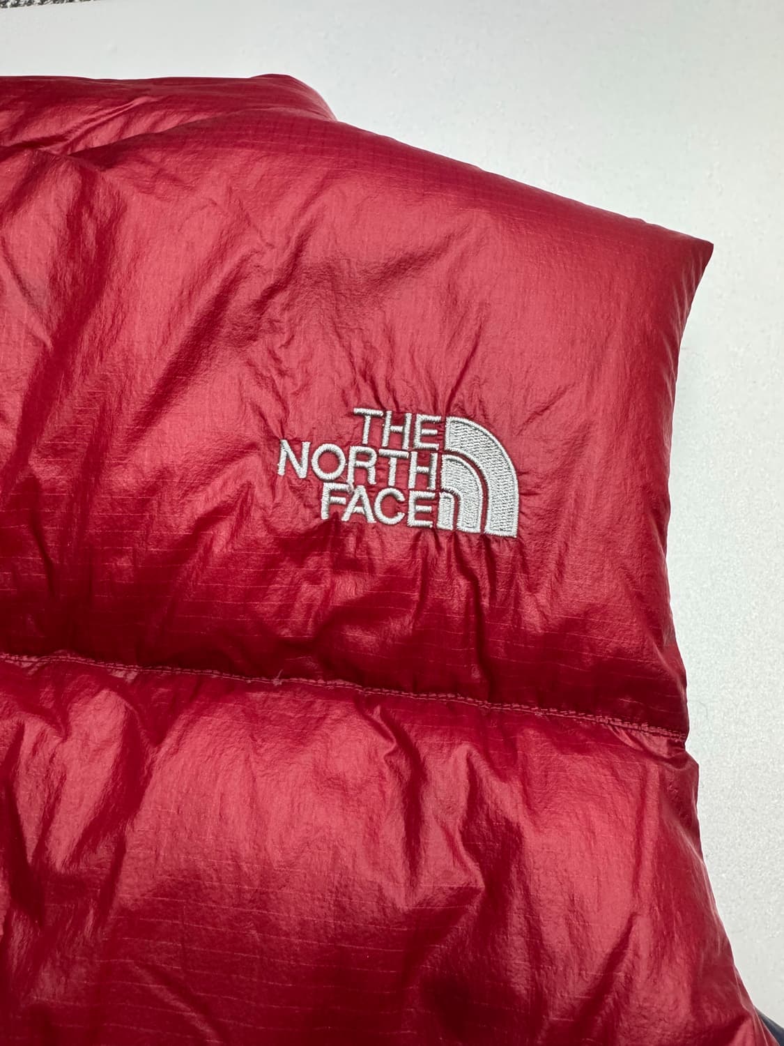 노스페이스 패딩 베스트 90 레드 상품이미지4
