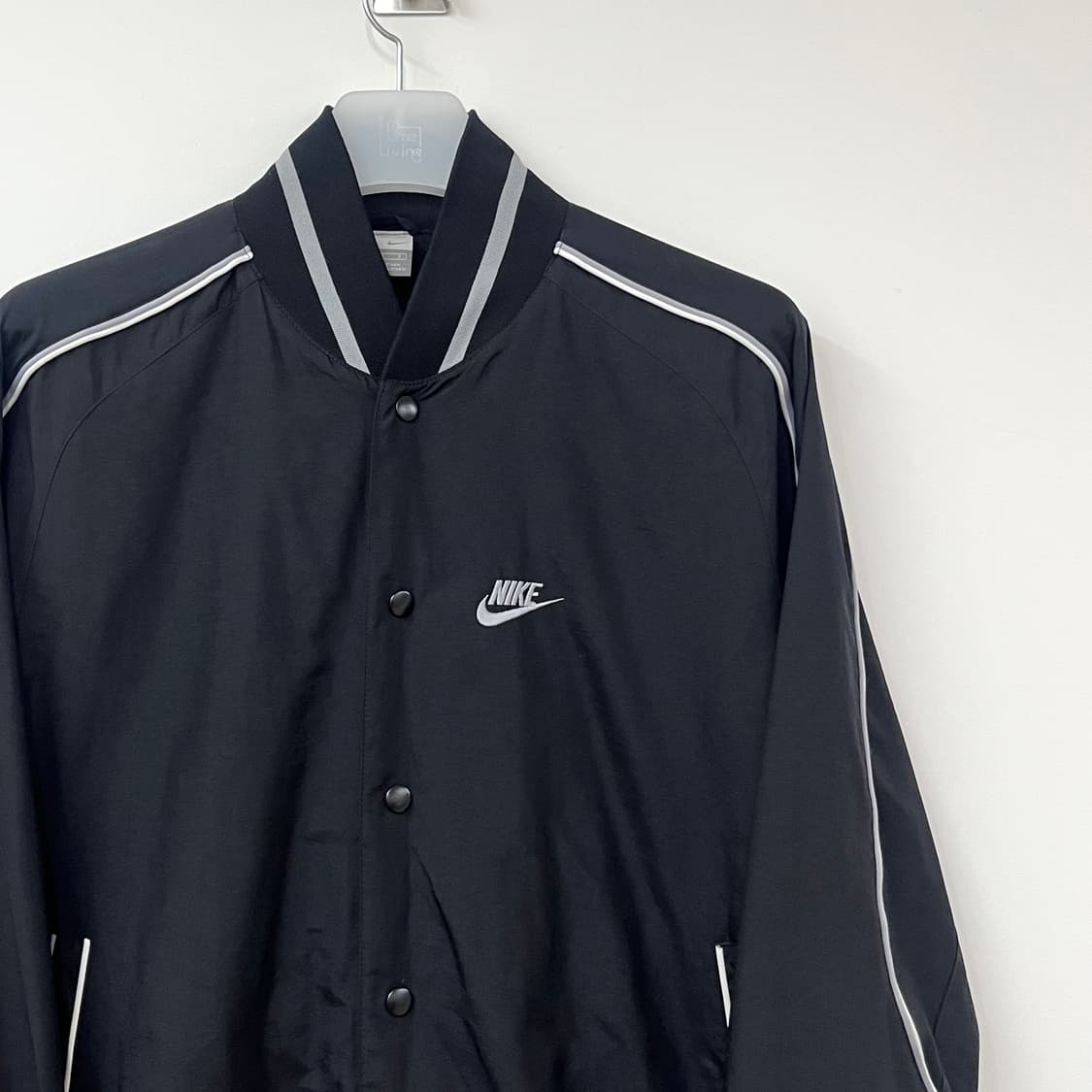 나이키 올드스쿨 스우시 나일론 바시티 자켓 상품이미지4