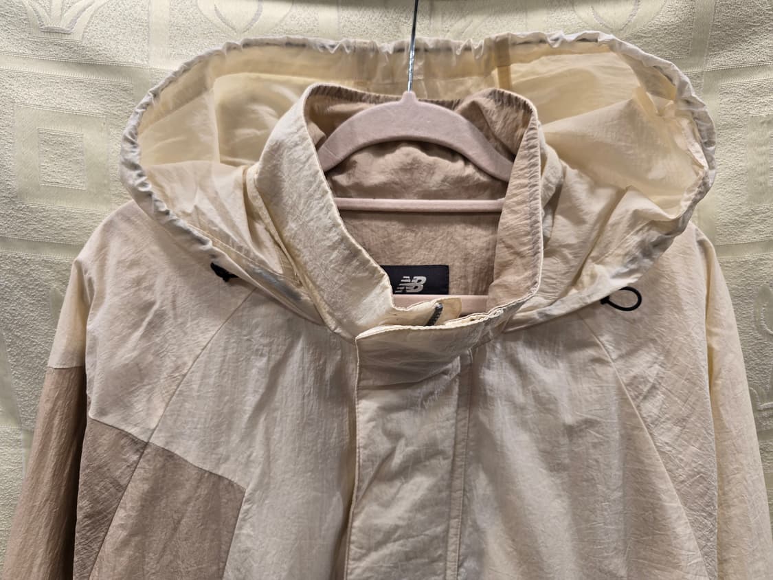 뉴발란스 배색 바람막이 자켓  M (95)~100 상품이미지2