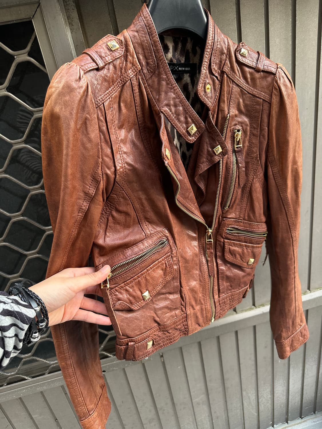 GGPX stud detail lambskin leather jacket 상품이미지2