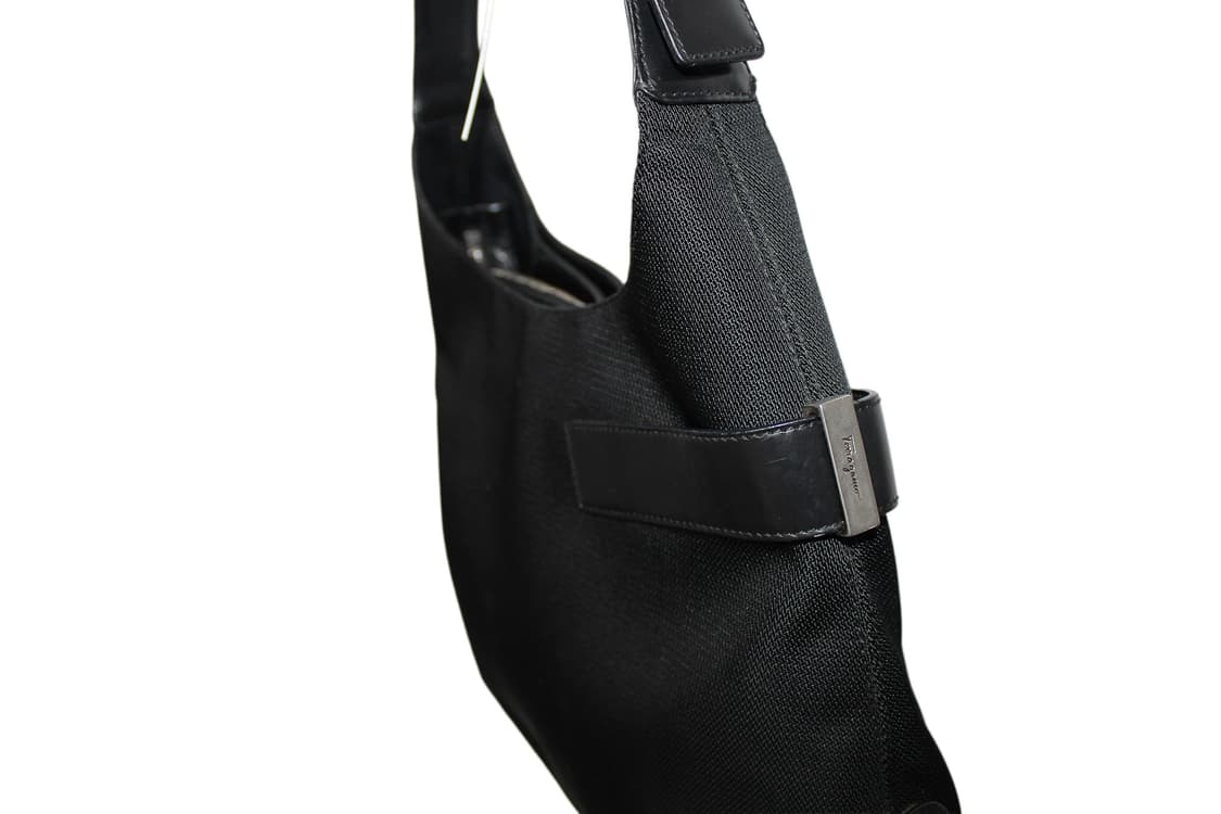 2000s Salvatore Ferragamo 페라가모 간치니 숄더백 상품이미지2