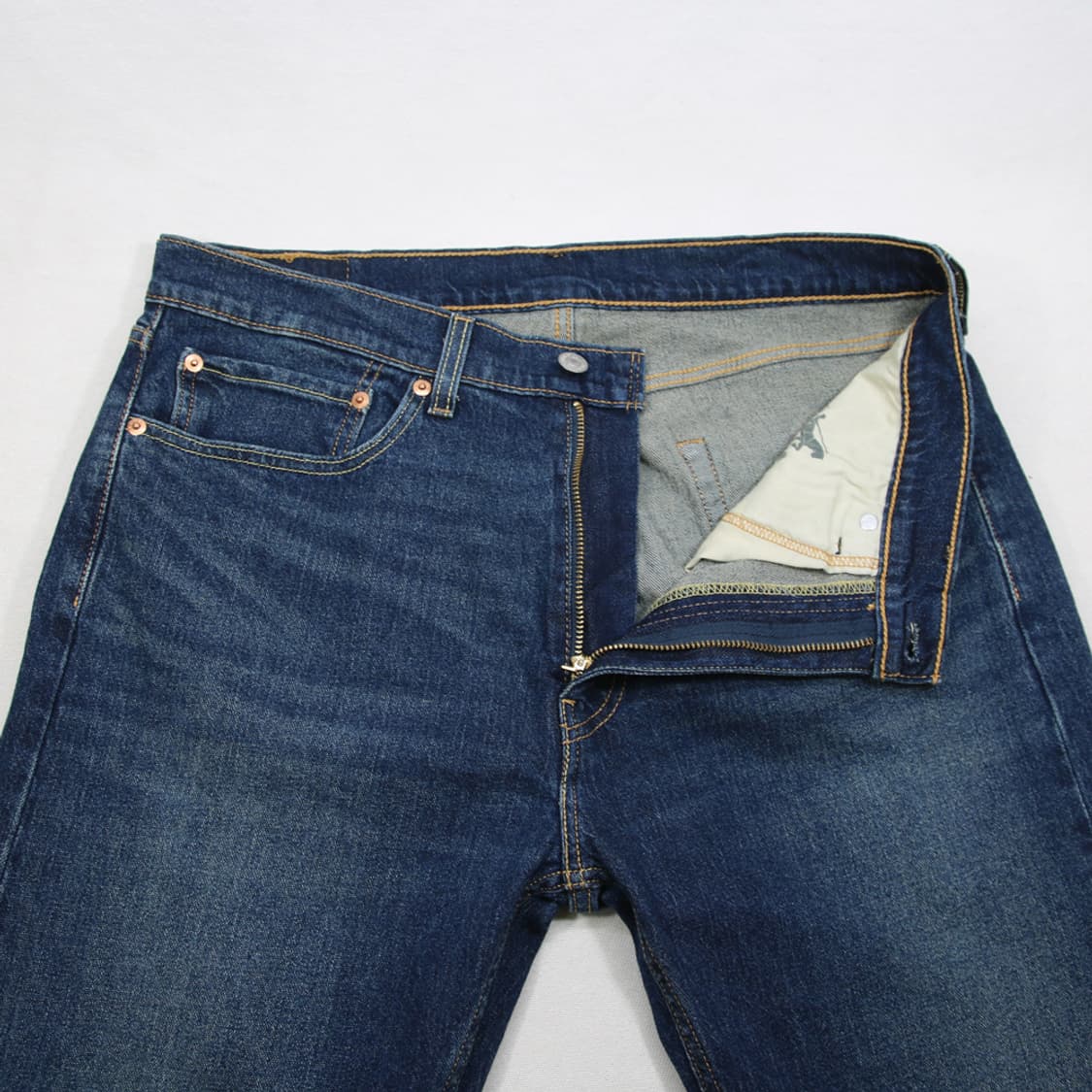 (착용컷) 리바이스 505 (남성용 33.5) 상품이미지5