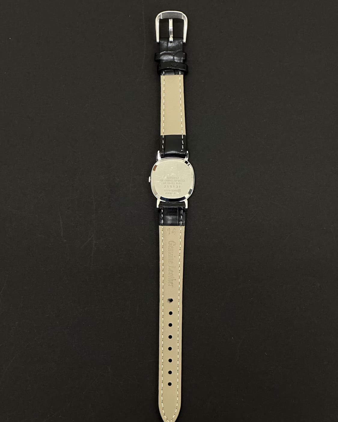 세이코 리넨 다이얼 투톤 쿼츠 시계 상품이미지8