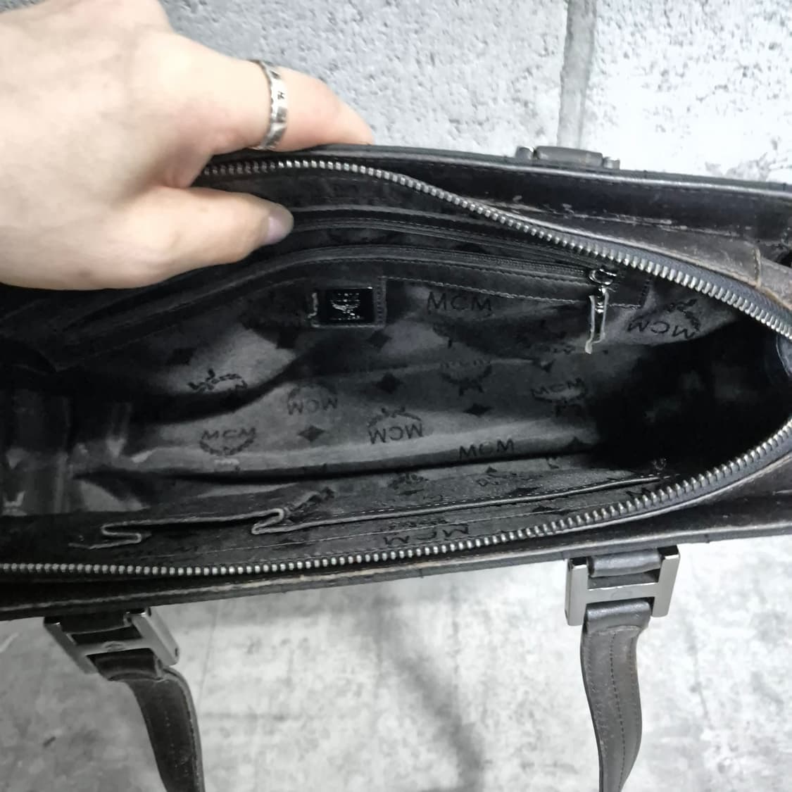 올드 MCM 빈티지 모노그램 비세토스 숄더백 y2k 상품이미지10