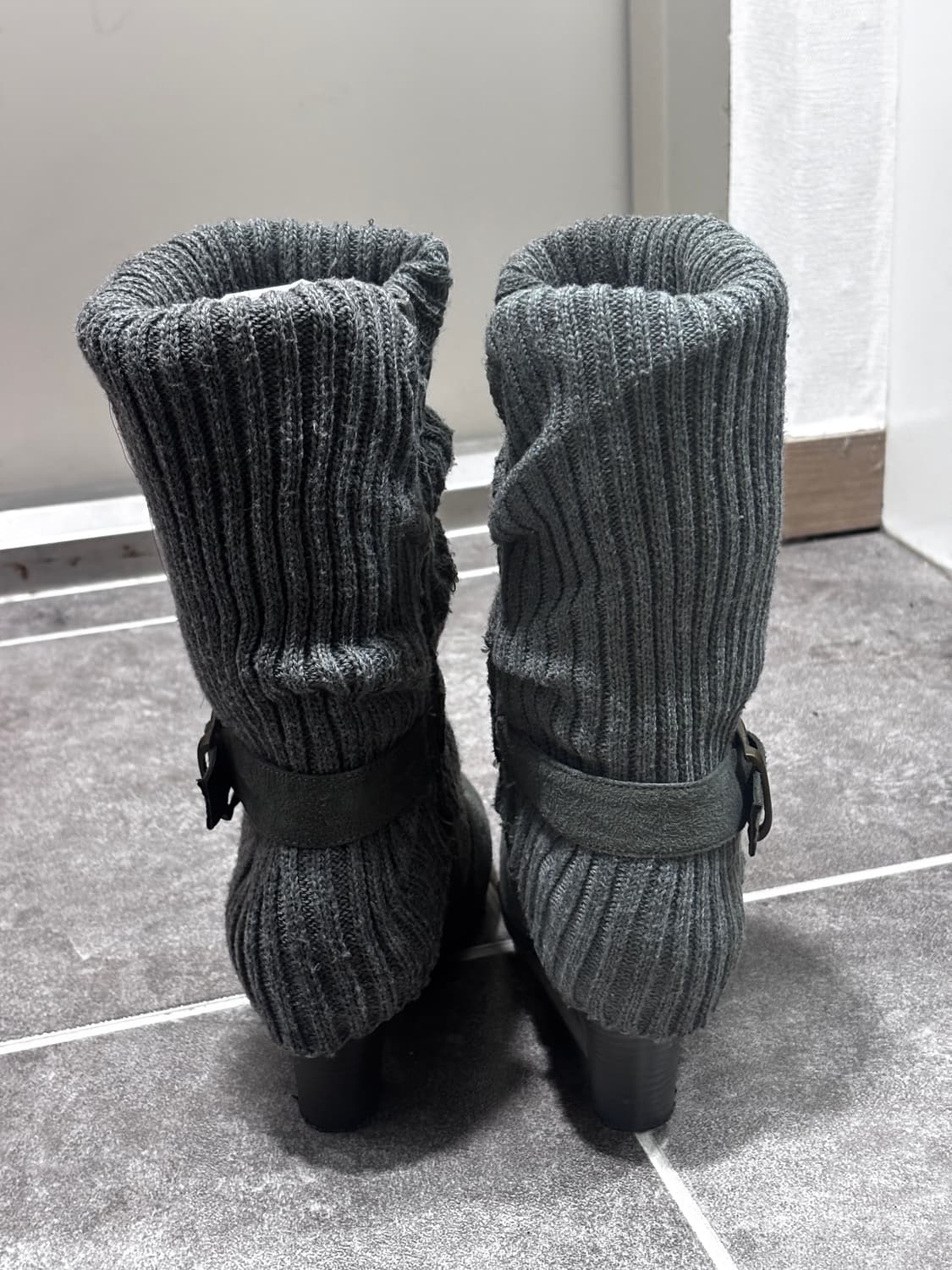 Knit warmer belted grey boots 상품이미지4