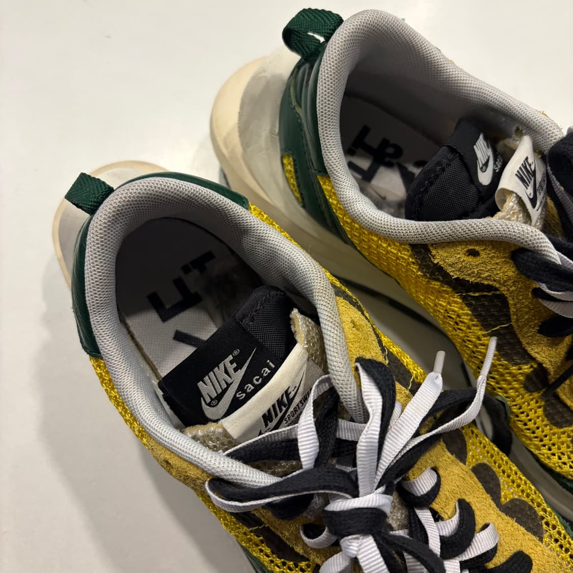 [270] 나이키 사카이 노초 베이퍼와플 옐로우/그린 상품이미지5