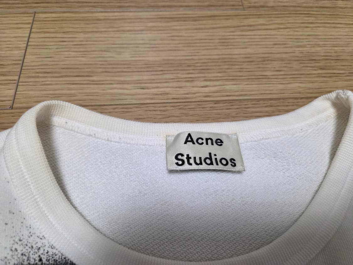 아크네 스튜디오(ACNE Studios) 캔버스 스타 맨투맨 티셔츠 상품이미지4