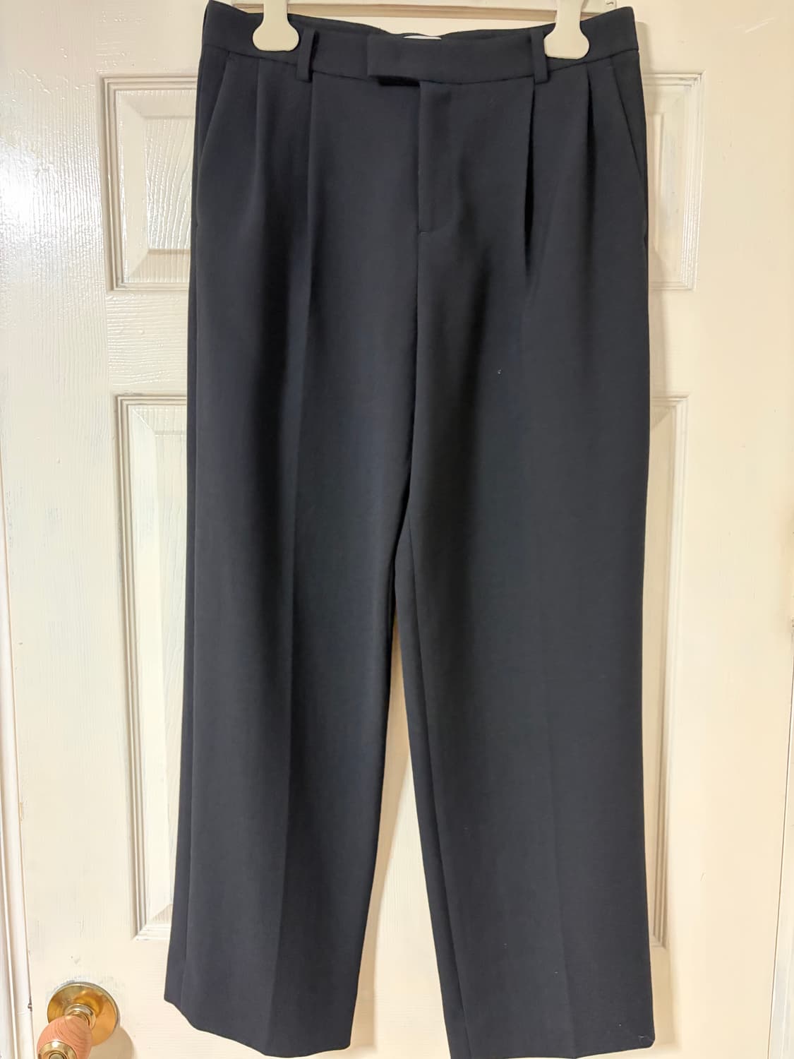 (S) 22FW 렉토 버진 울 턱 와이드 슬랙스 블랙 상품이미지1