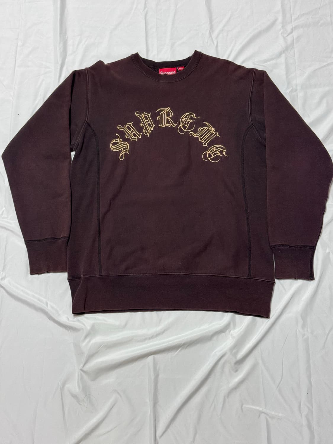 00s 슈프림 Gothis Arc Logo crewn sweatshirt 상품이미지1