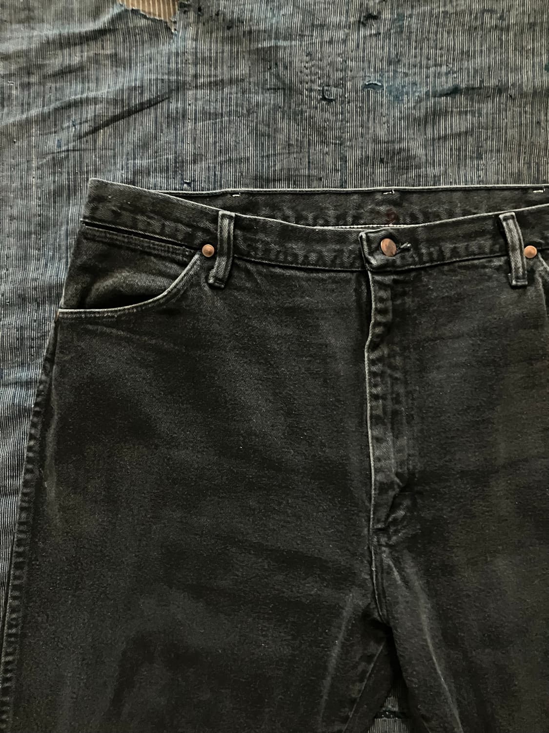 🇺🇸 90s USA 빈티지 랭글러 13MWZWK 블랙 데님 팬츠 상품이미지4