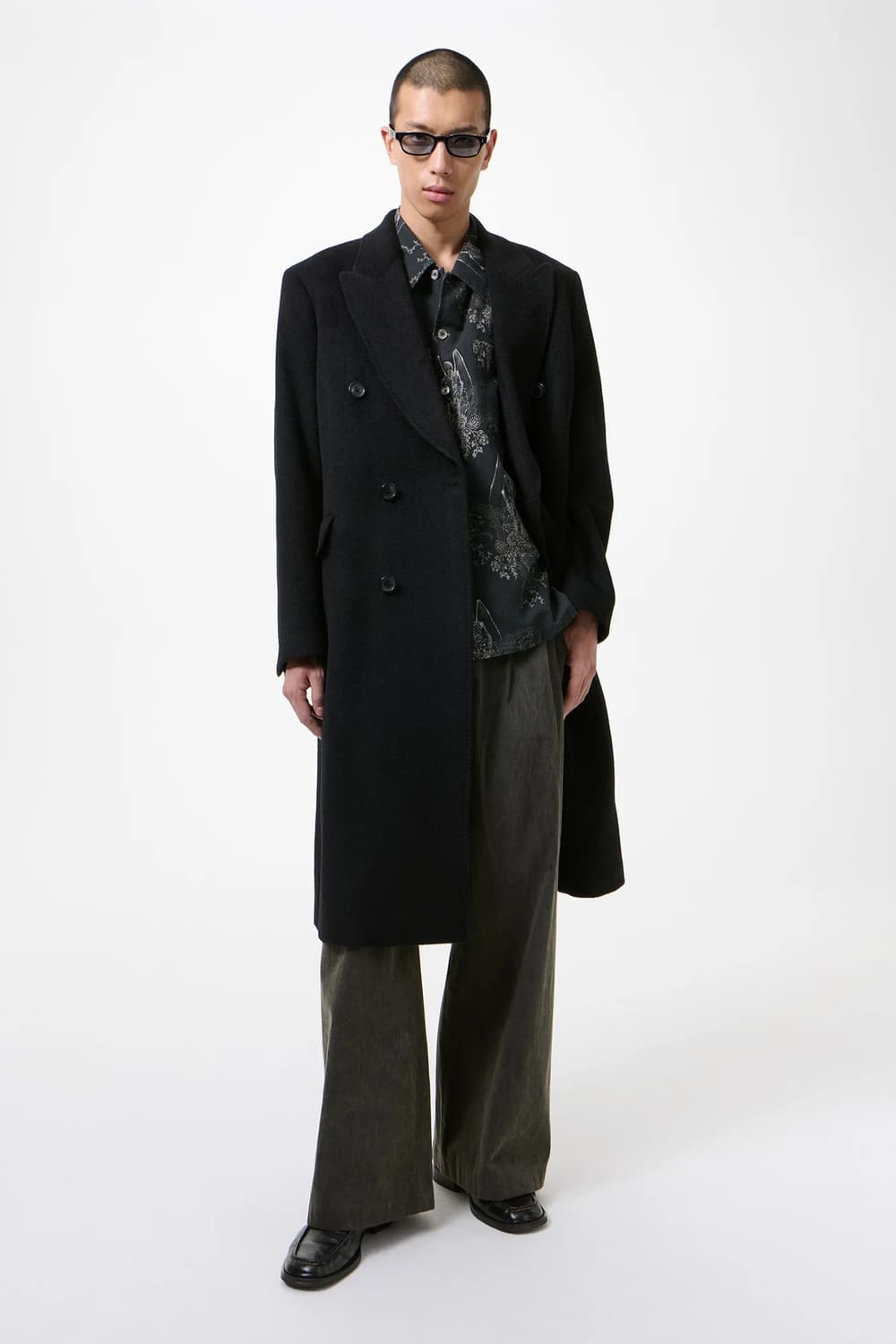 아워레가시 웨일 코트 블랙 헤어리 울 50사이즈 상품이미지1