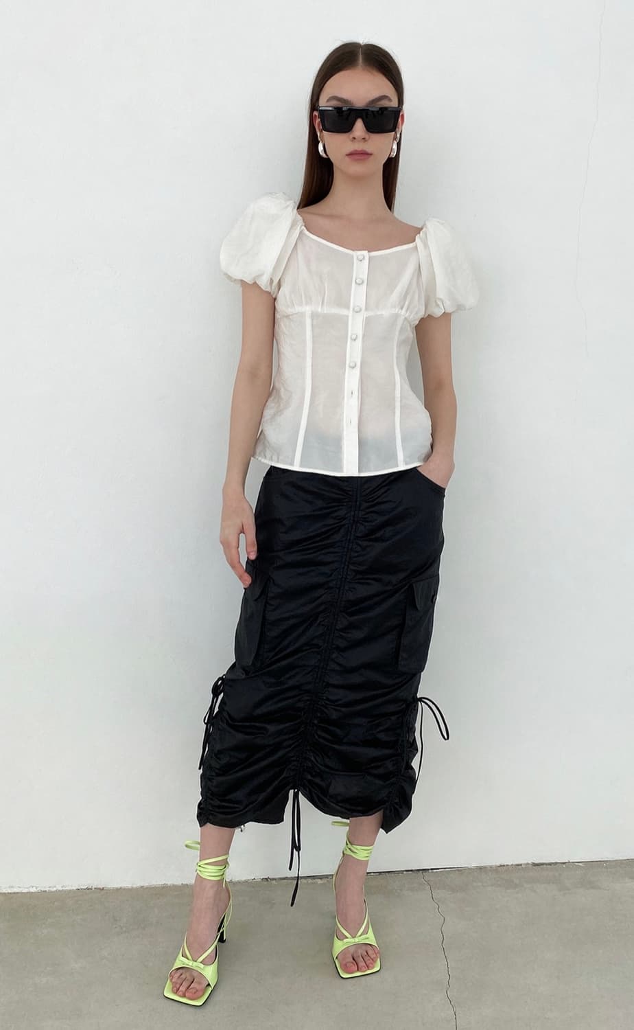 새상품) 드래곤블루스 스트링 셔링 카고 스커트 상품이미지7