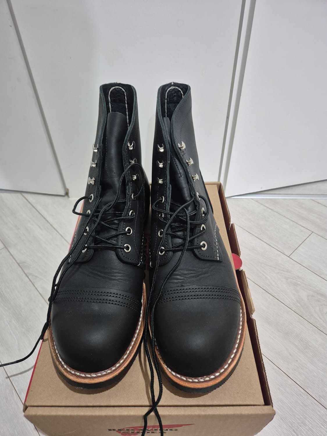 레드윙 아이언레인저 8084 275D 새제품 상품이미지1