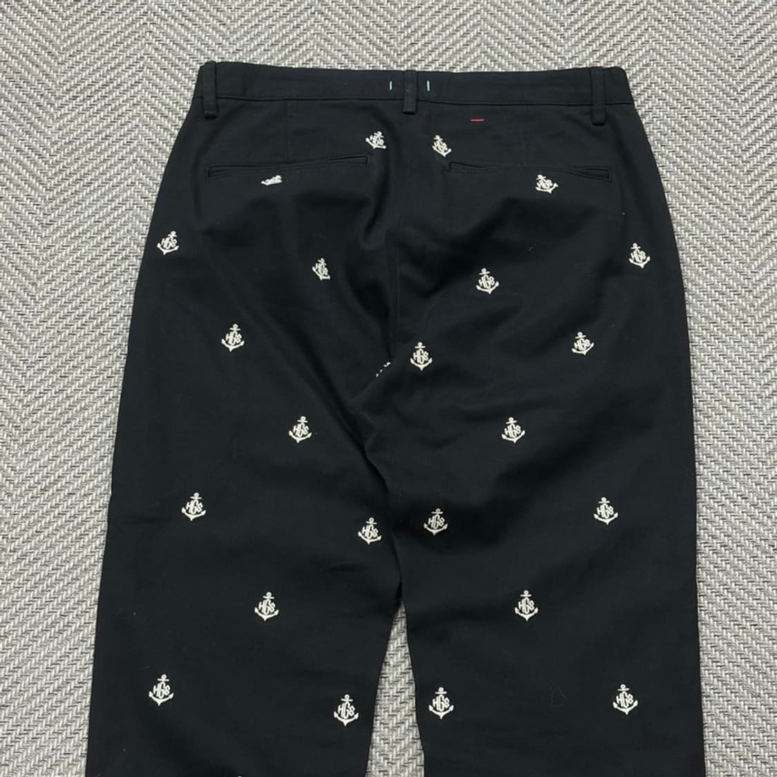 홈그라운드 로고 자수 패턴 팬츠 v2339 상품이미지4