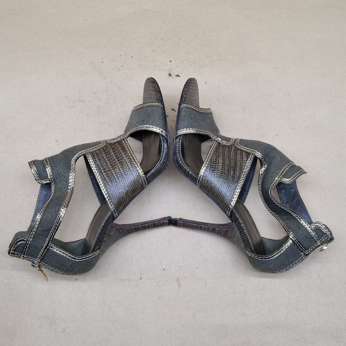 토리버치 글레디에이터 샌들 힐230 굽11 상품이미지5