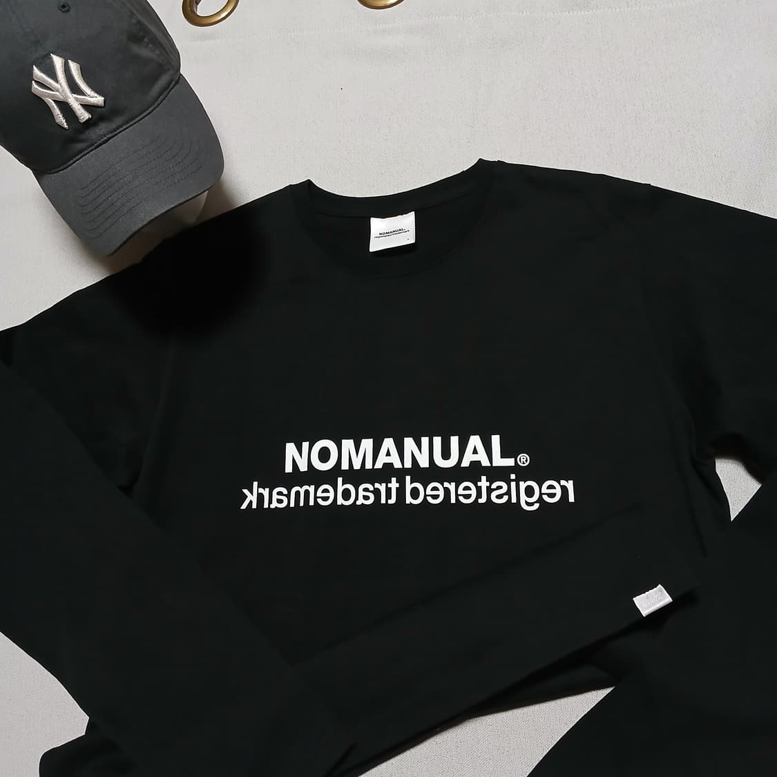 NM 노메뉴얼 슬리브 빳빳한원단 긴팔티 상품이미지1