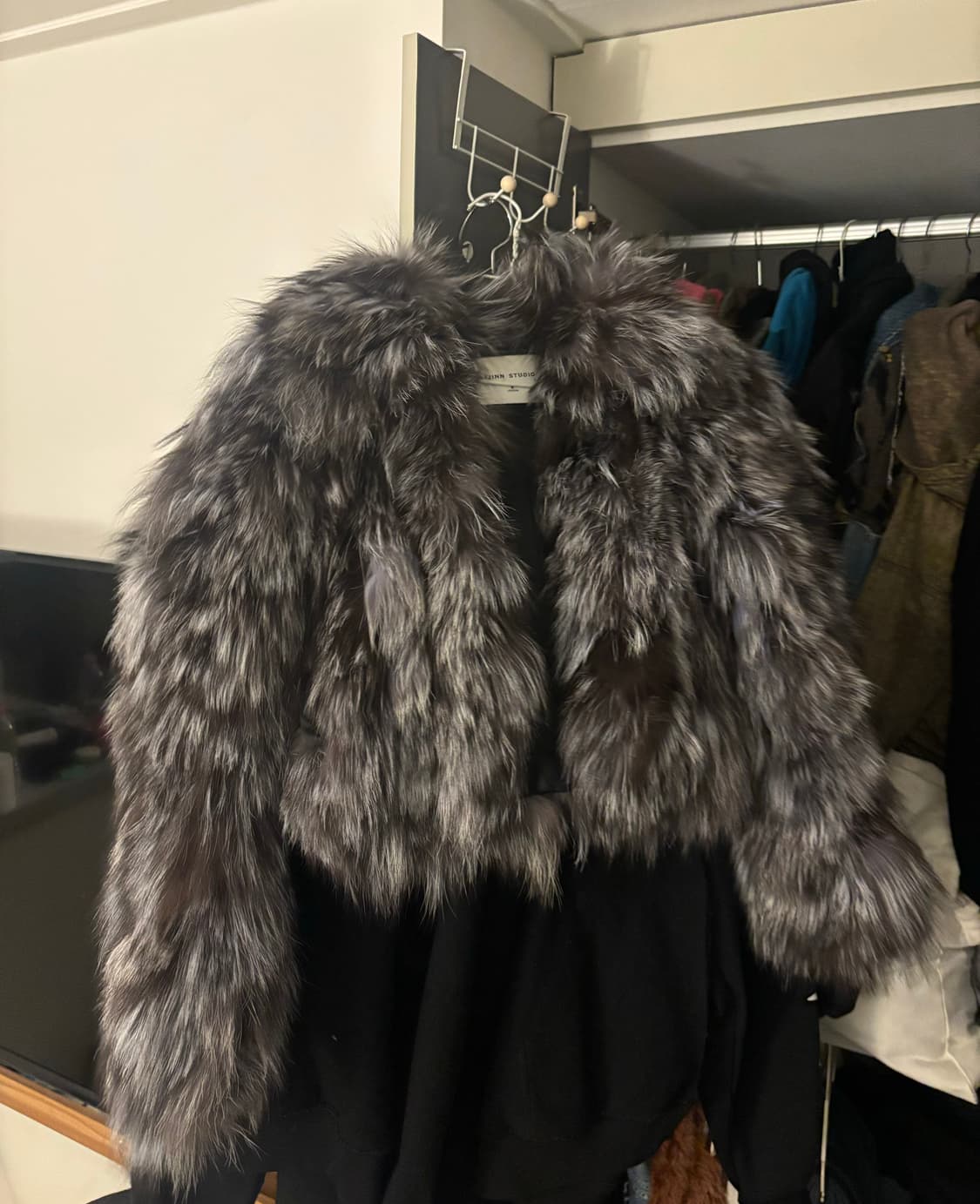 1jin studio 리얼 퍼자켓 상품이미지1