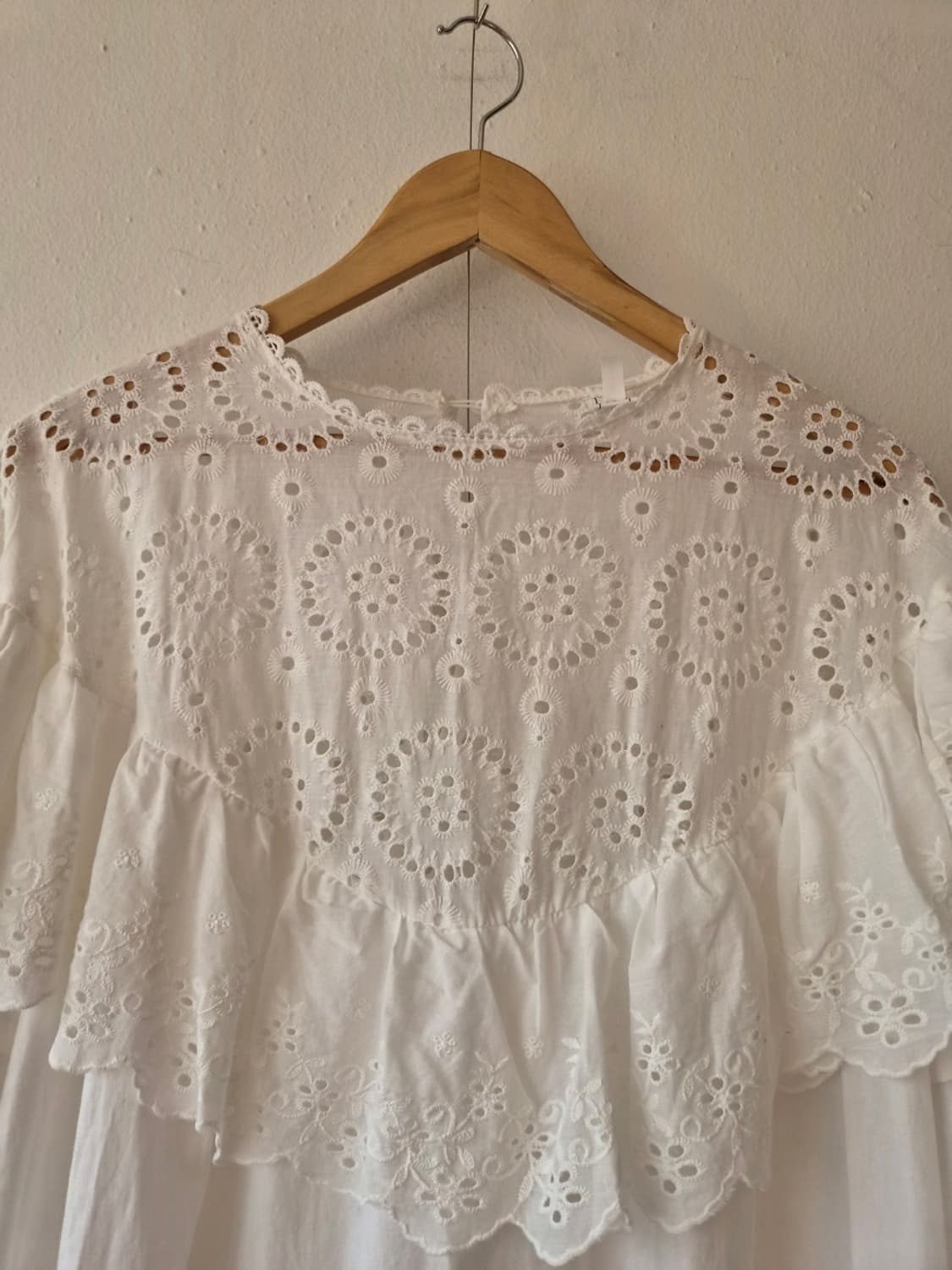 TT 여성 레이스펀칭루즈핏원피스 FREE 상품이미지1