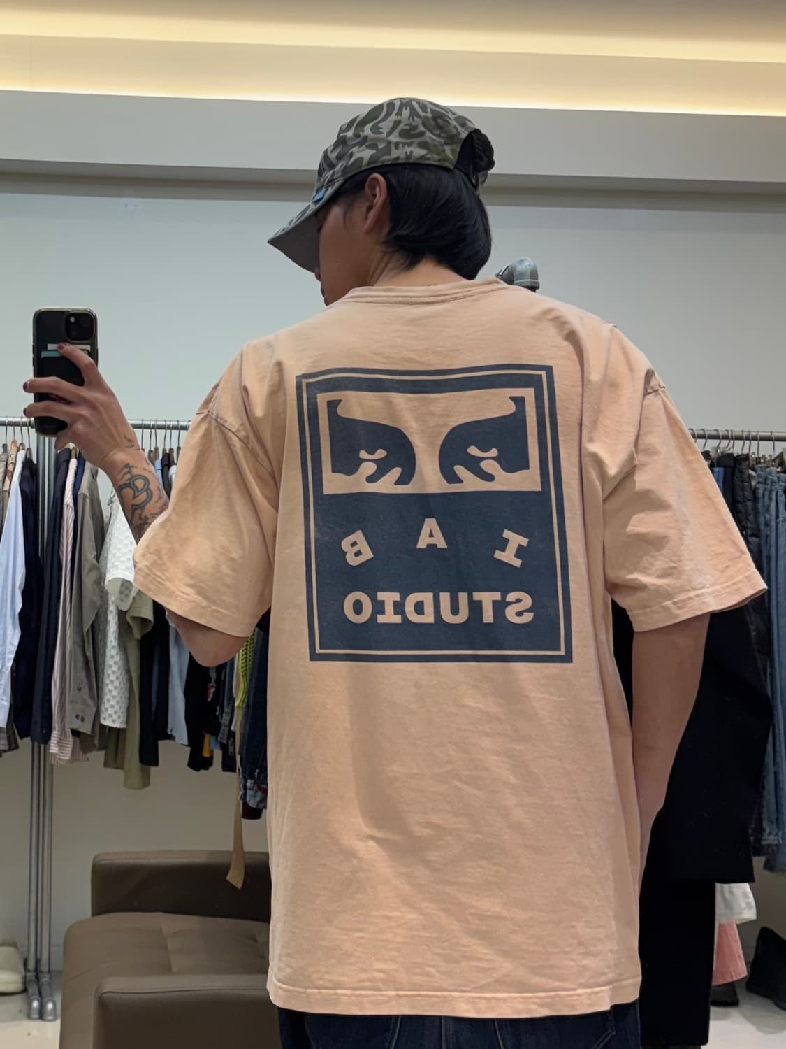 아이앱 X 오베이 아이즈 아이콘 티셔츠 상품이미지4