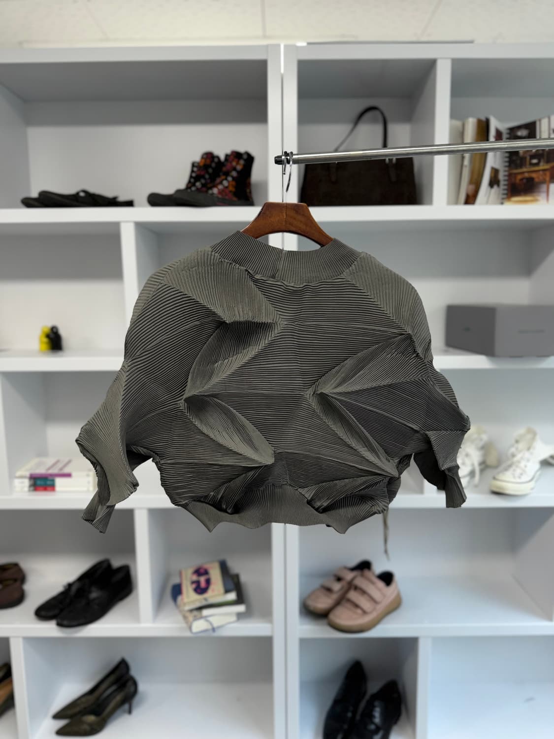 아방가르드 플리츠 탑 상품이미지6