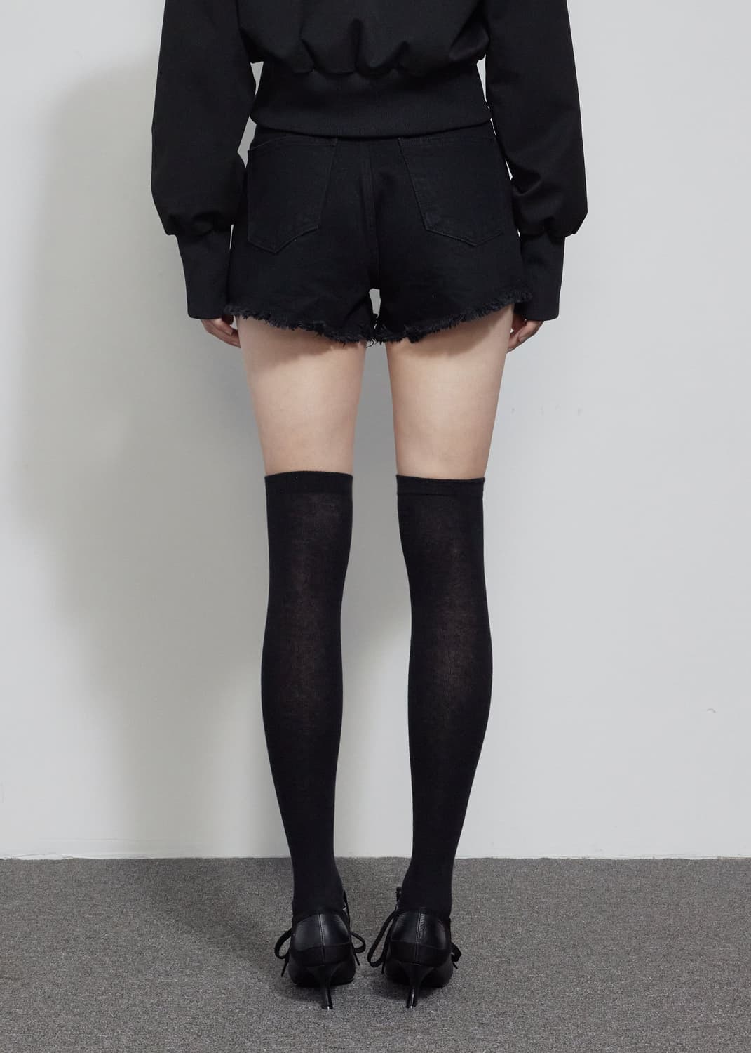 보헤미안서울 DAMAGE BLACK SHORTS BLACK   상품이미지2