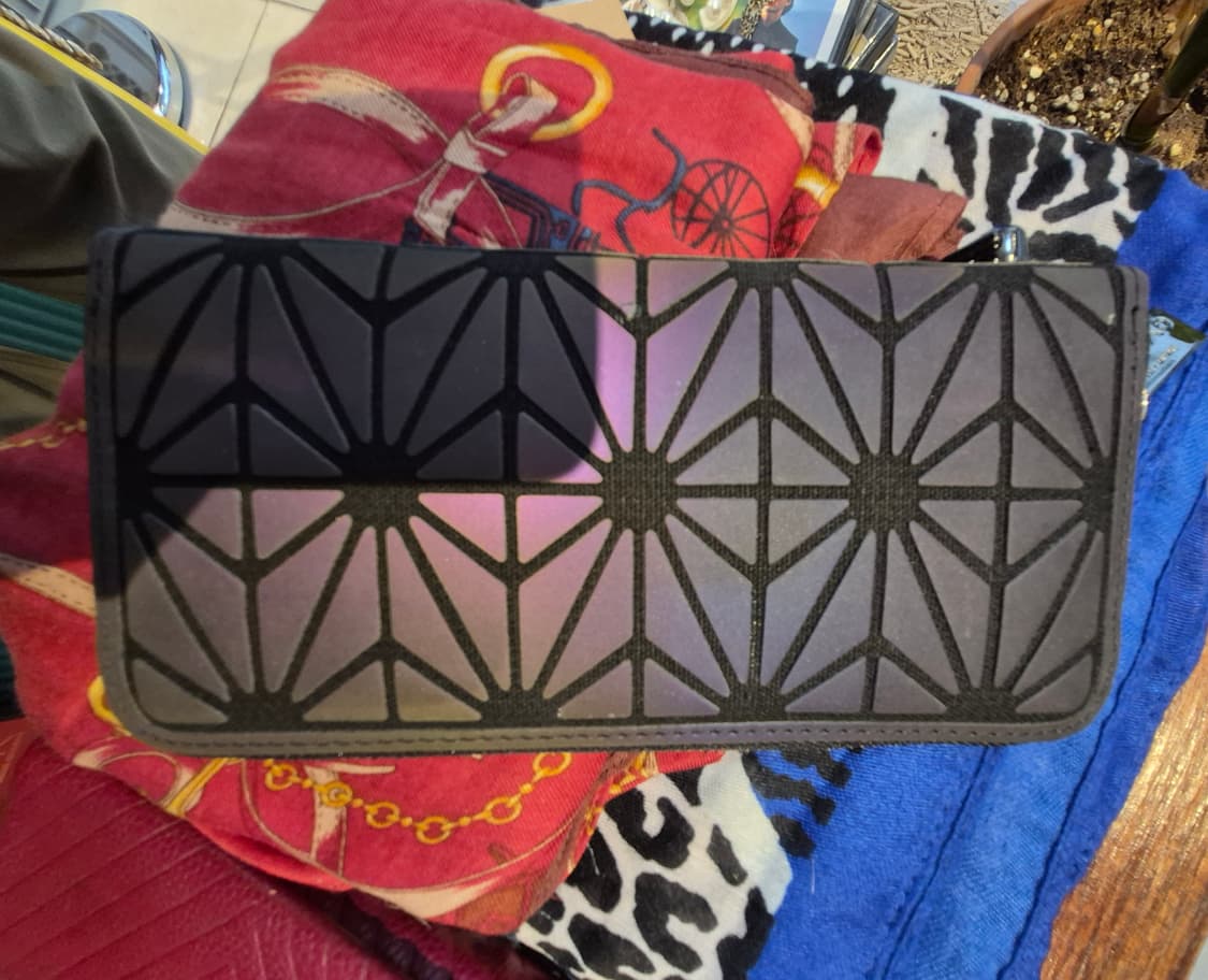 이세이미야케 바오바오 장지갑 한정판  상품이미지1