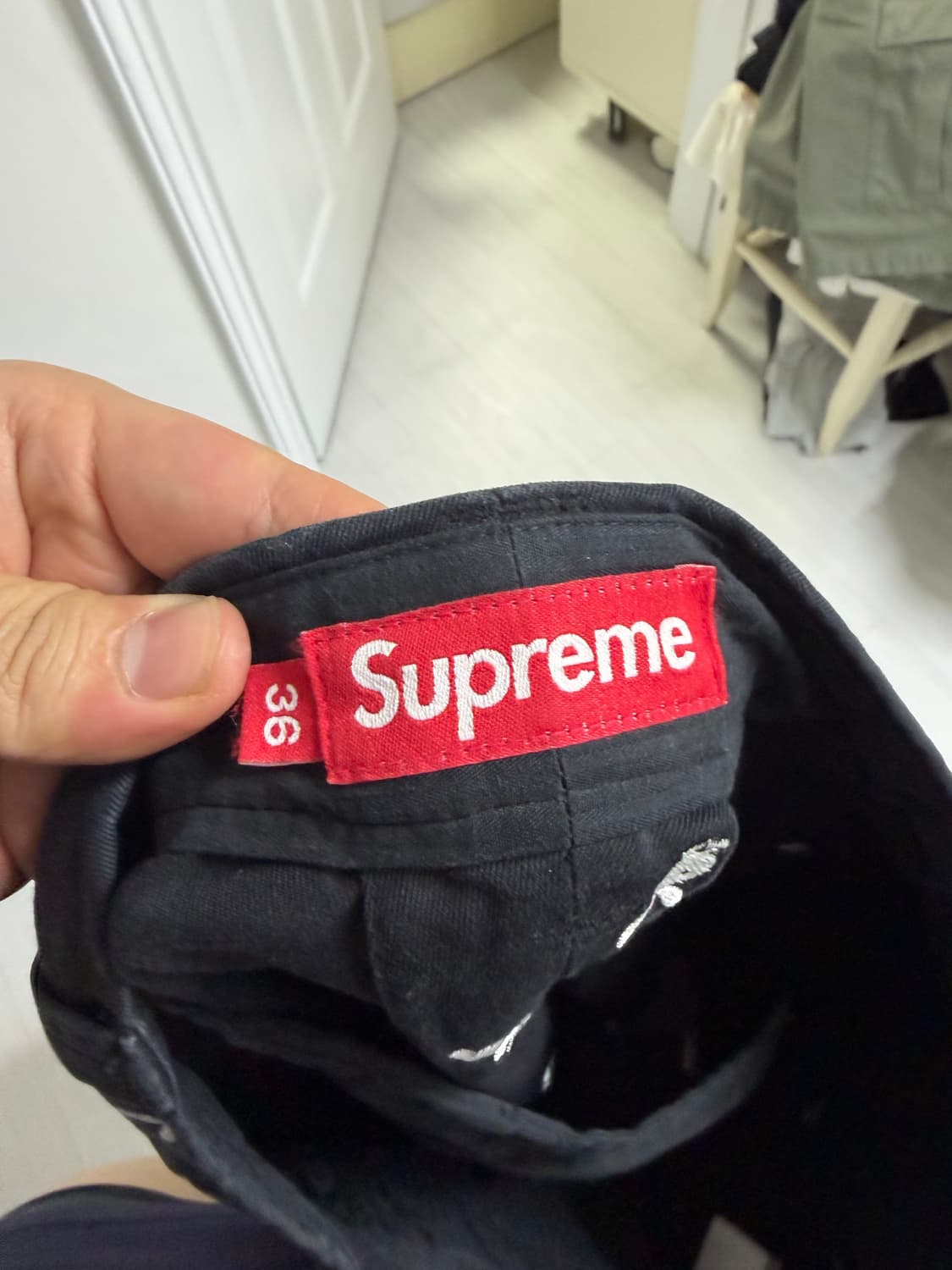 Supreme x Playboy 26ss 치노팬츠 블랙 36사이즈 상품이미지4