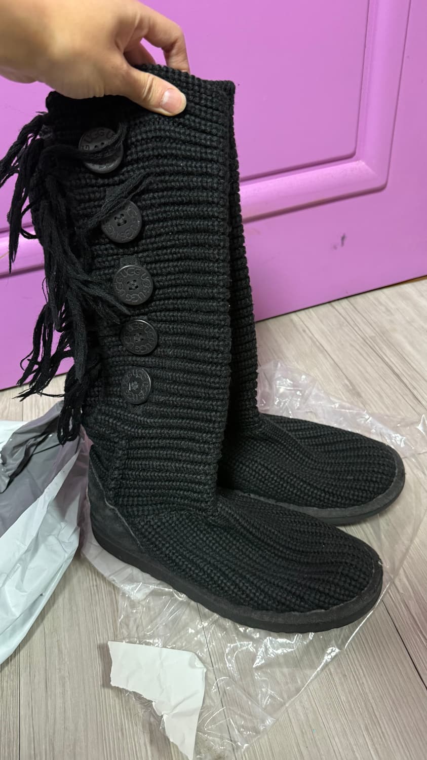 어그부츠 카디 프린지 블랙 7사이즈 상품이미지3