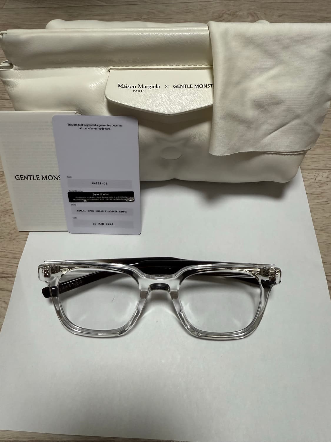 젠틀몬스터x메종마르지엘라 MM117 C1 팝니다. 상품이미지1