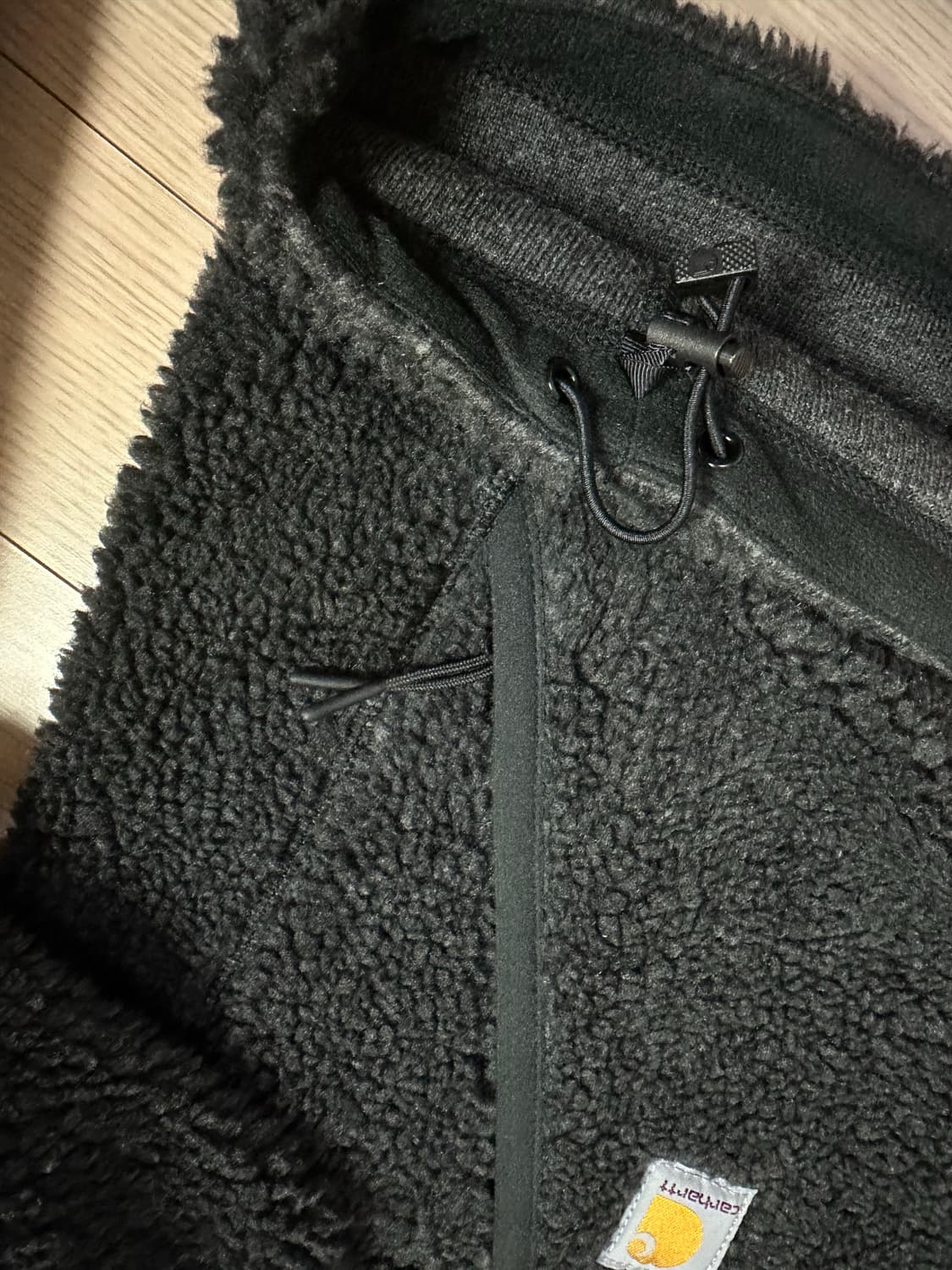 칼하트 후리스 짚업 자켓 m (블랙, 레드) 상품이미지6