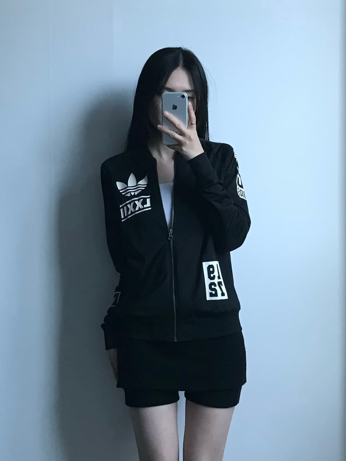 아디다스 베를린 로고 배치 트랙탑 져지 상품이미지1