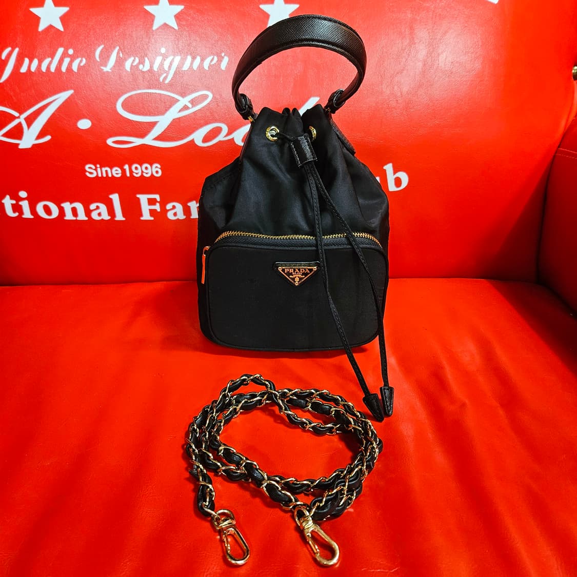 프라다(PRADA) 복조리 버킷백 커스텀 크로스 스트렙 상품이미지1